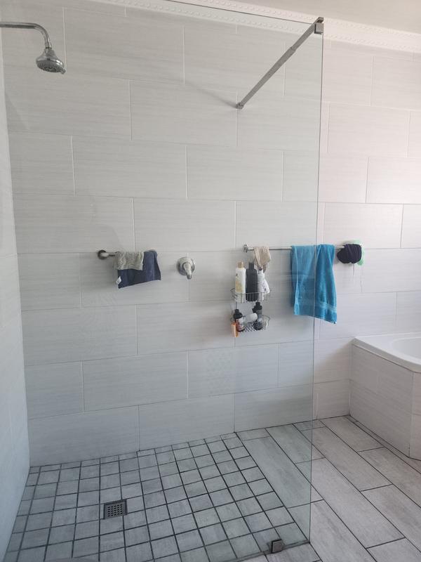 3 Bedroom Property for Sale in Austinville Western Cape